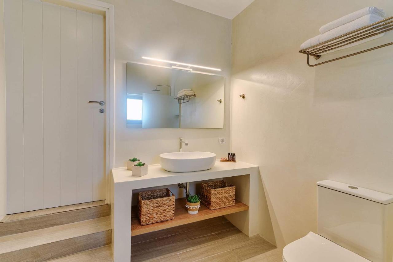 Ardilia Cosy Apartments Antiparos Exterior photo